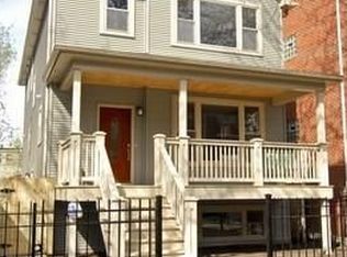 4038 N Sacramento Ave, Chicago, IL 60618