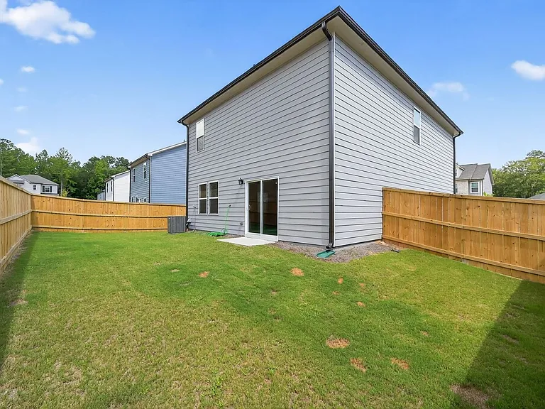 8308 Hunters Grove Rd — Photo 28