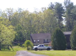 22 Lights Rd, Berwick, PA 18603