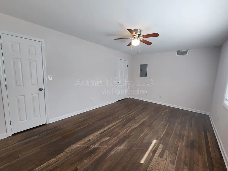 1651 Line Cir #1 — Photo 8