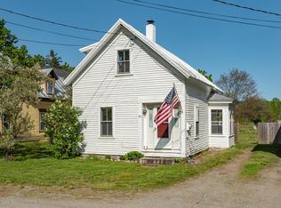 22 Sawyer St, Phillips, ME 04966