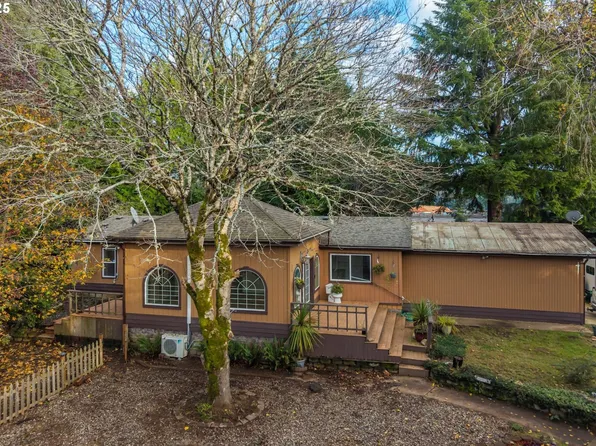 93356 Oakway Rd, Coos Bay, OR 97420