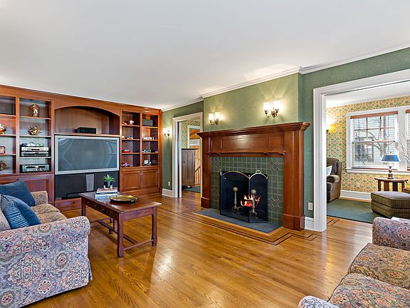 5th image of 164 Brite Ave