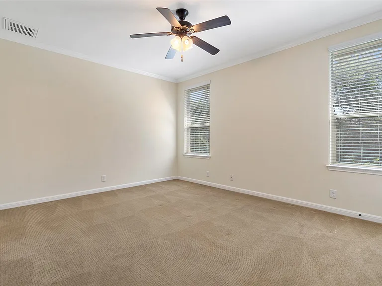 9412 Solana Vista Loop #B — Photo 10