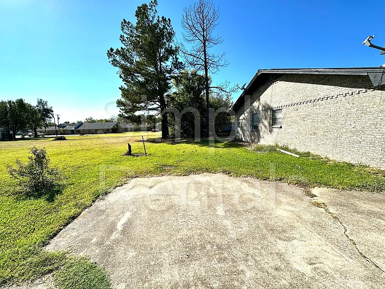 706 S Manson St — Photo 16