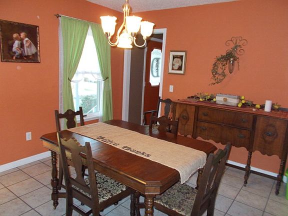 5th image of 1223 Deer Trace Ct