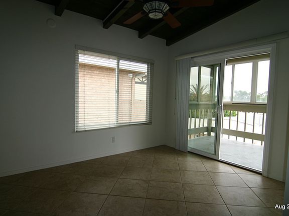 3rd image of 615 N Guadalupe Ave