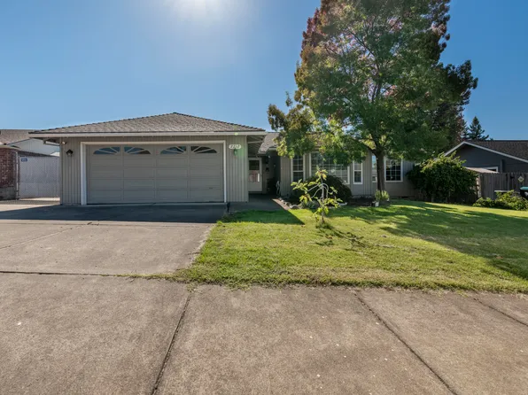 2212 Westfall Cir, Medford, OR 97504
