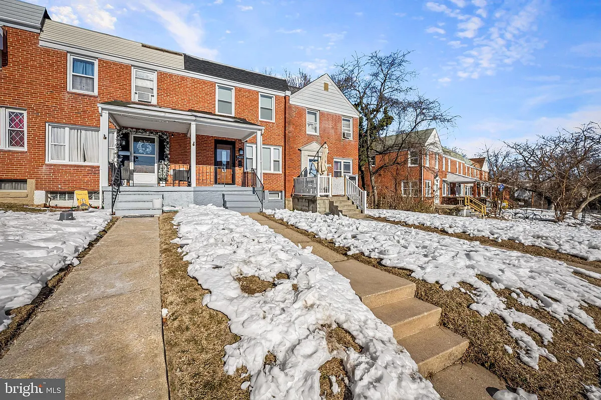 Building Photo - 7520 Durwood Rd