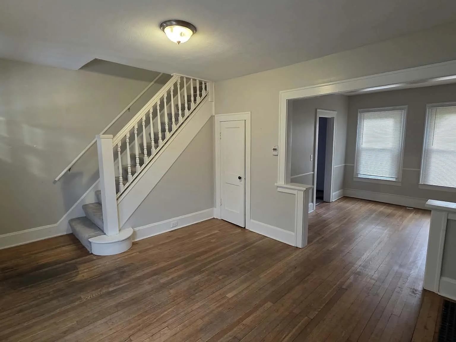 2 bed, 816 sqft, $1,200 — Photo 3