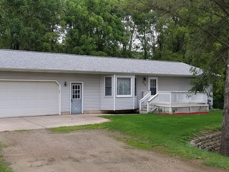 1st image of 720 Elmwood Dr
