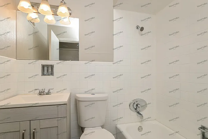 7012 Marlac Dr — Photo 11