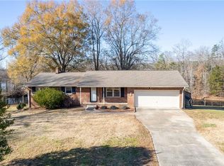 4756 Mount Vernon Church Rd, Burlington, NC 27217