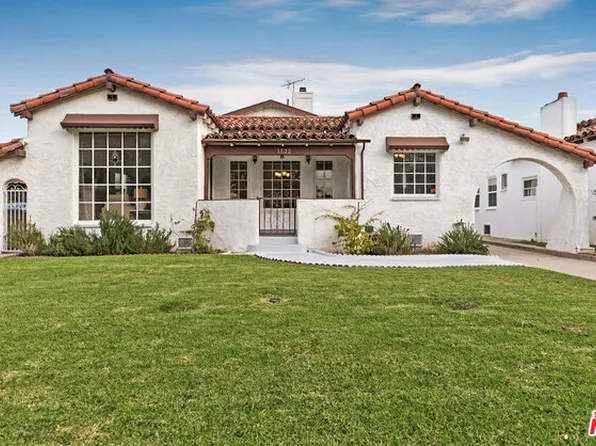 1522 S Point View St, Los Angeles, CA 90035