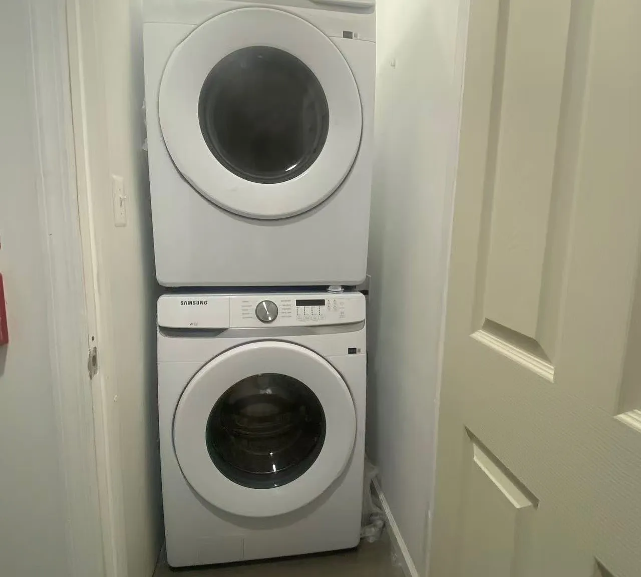 2 bed, 800 sqft, $1,600 — Photo 4