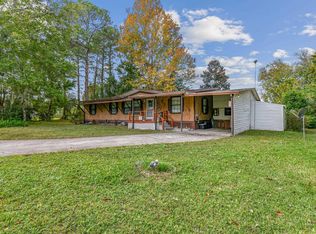 213 Pine Tree Trl, Crescent City, FL 32112