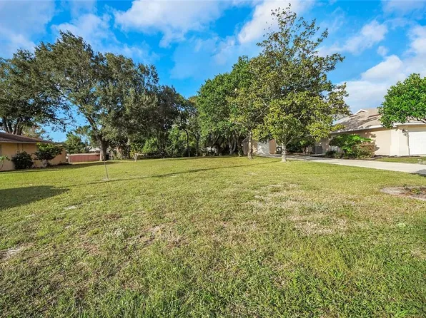 Pine Island Dr Lot 30, Leesburg, FL 34788