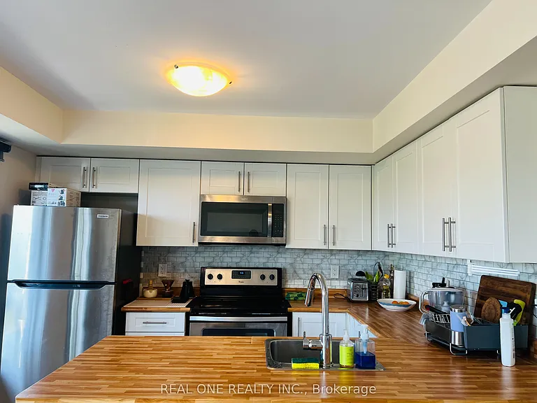 50 Dunsheath Way #603 — Photo 8