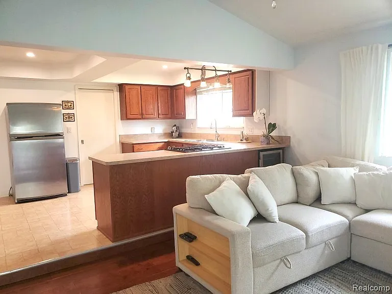 37515 Agar Dr — Photo 5