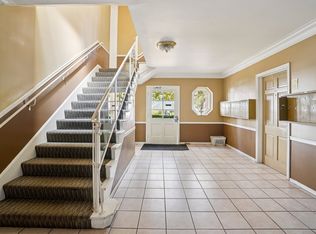 723 S. Mansfield Ave., Los Angeles, CA 90036