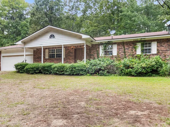 208 E Dodson St, Arkadelphia, AR 71923