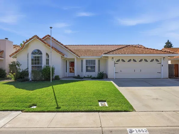 1852 Harbor Town Dr, Yuba City, CA 95993