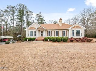 1148 Forsyth Landing Dr, Forsyth, GA 31029