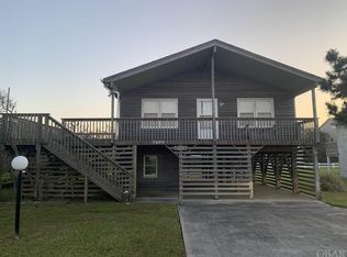 3604 Poseidon St, Kitty Hawk, NC 27949