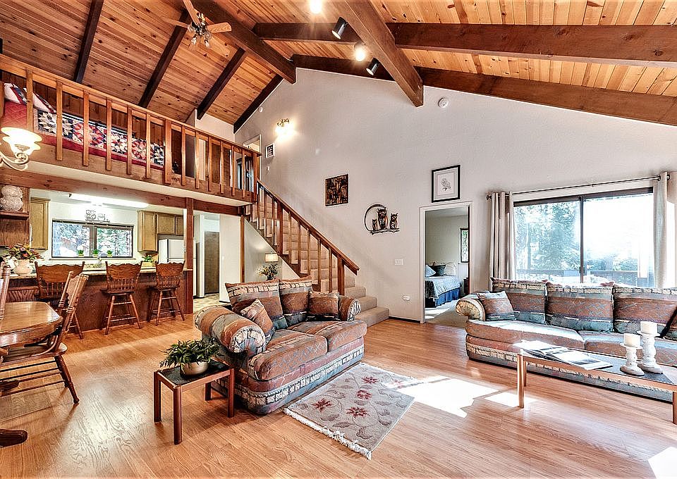 2nd image of 2517 Karock Rd