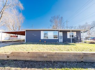1600 Bellaire St, Pekin, IL