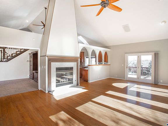 4th image of 6939 Berrywood Ct