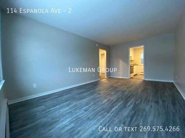 114 Espanola Ave APT 2, Parchment, MI 49004