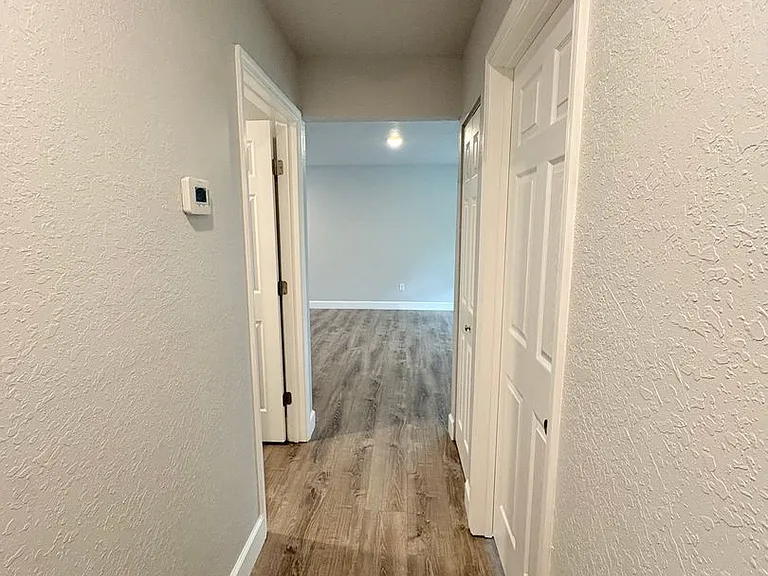 9850 NE 69th Pl — Photo 19