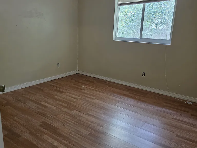 6139 W Lincoln St — Photo 7