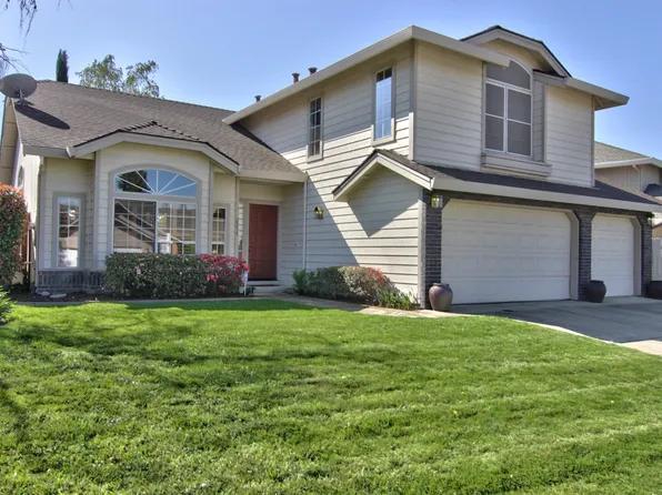 2219 Eagle Dr, Rocklin, CA 95677