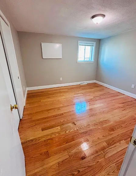 23 Roughan St #4 — Photo 3