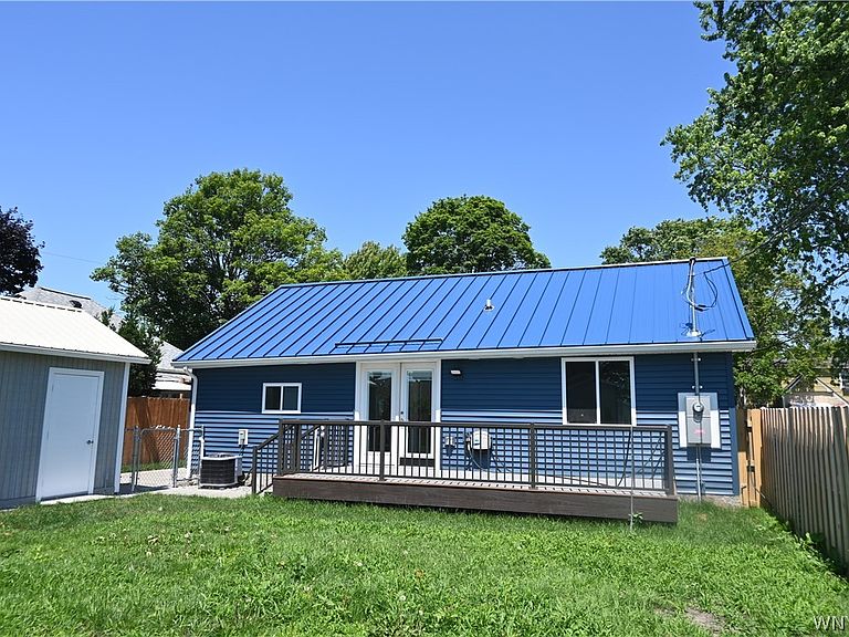 Listing photo 5