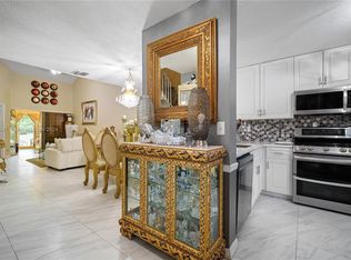 2804 Maplewood Dr #2804, West Palm Beach, FL 33415