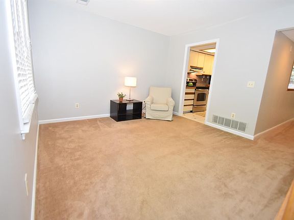5th image of 3356 Gatewood Ct