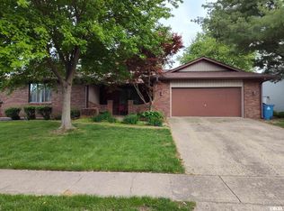 1124 Steeplechase Ln, Springfield, IL 62712