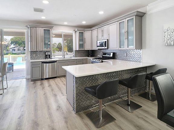 5th image of 5808 N Plum Bay Parkway