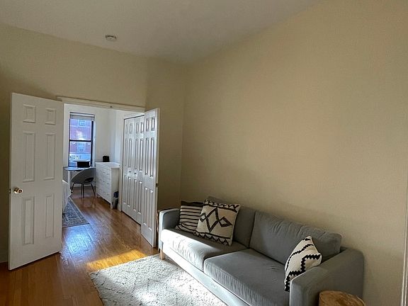 4th image of 197 7th Ave APT 2L