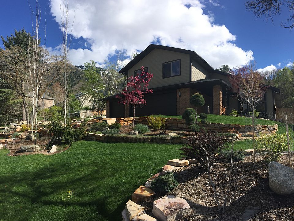 1st image of 3010 E Lostwood Dr