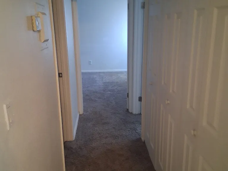 806 S Langley Ave #202 — Photo 13