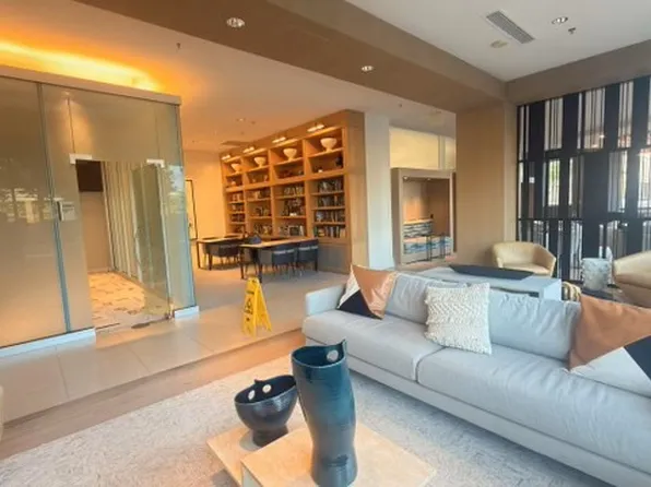 5750 Bou Ave, Rockville, MD