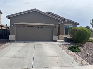 1817 W Cool Water Way, San Tan Valley, AZ 85142