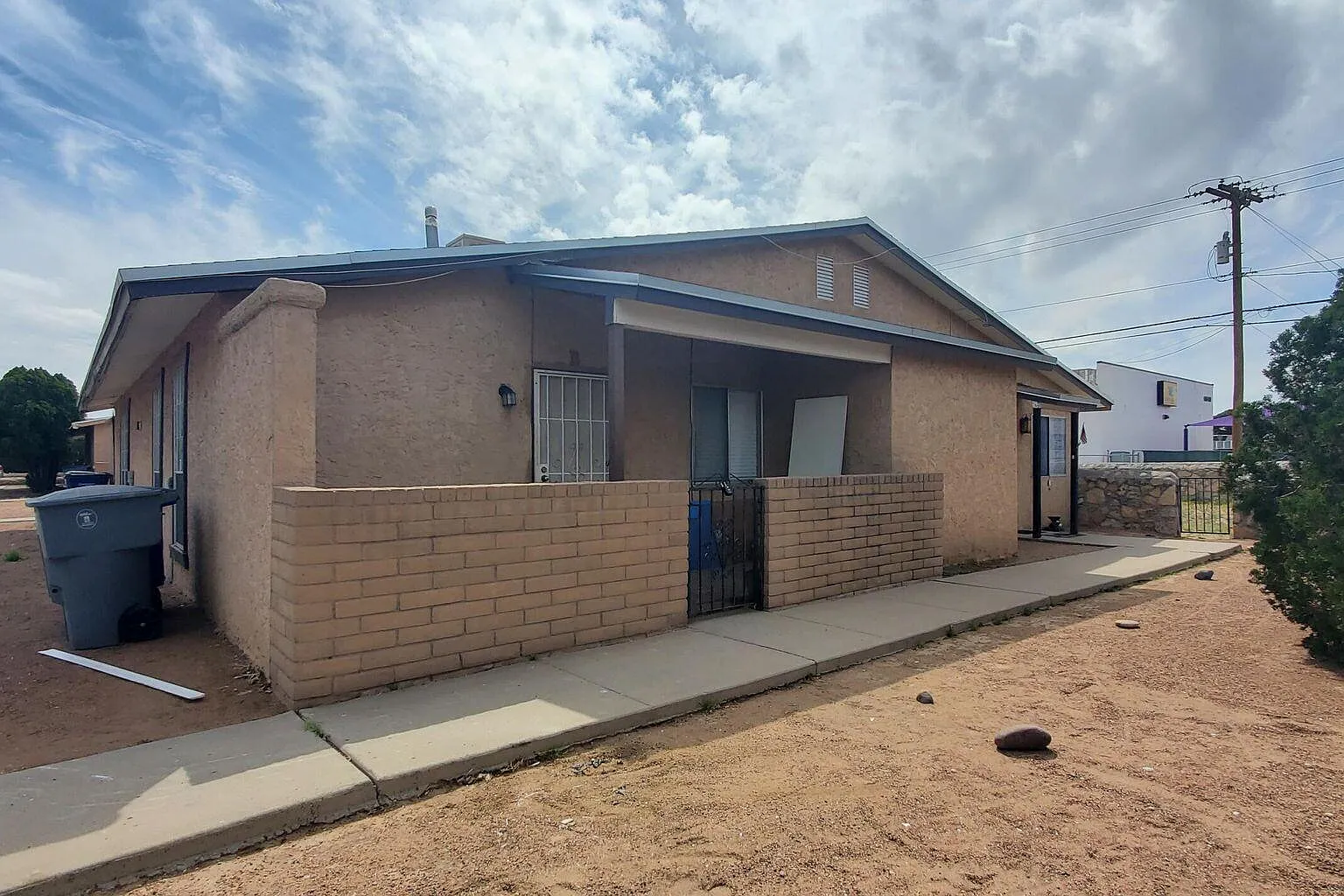 1917 Karen Sue Pl — Photo 1