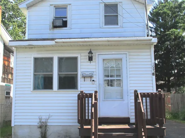 109 W 3rd St S, Fulton, NY 13069