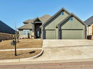 4225 Emery Dr, Edmond, OK 73034