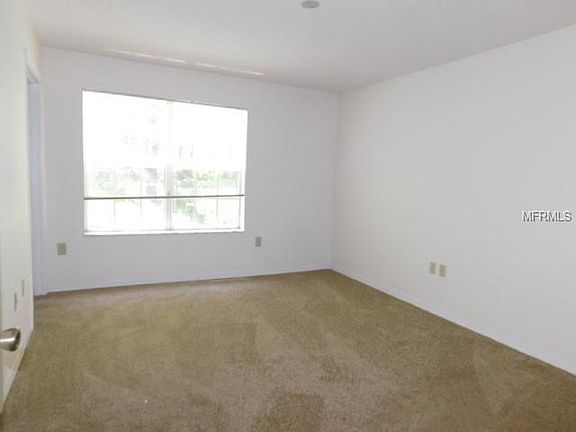 4th image of 4340 Summer Landing Dr APT 105